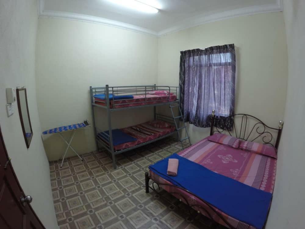 Homestay Tok Abah Kuala Besut المظهر الخارجي الصورة